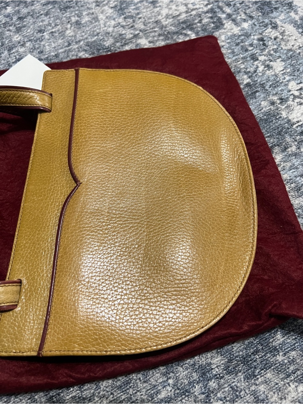 Cartier (Must de collection) Leather Crossbody Bag in Mustard and Brown - Picture 9 of 13